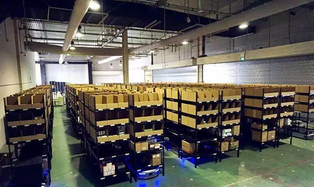 揭秘國(guó)藥控股智慧物流 探訪北京自動(dòng)化機(jī)器人倉(cāng)庫(kù)